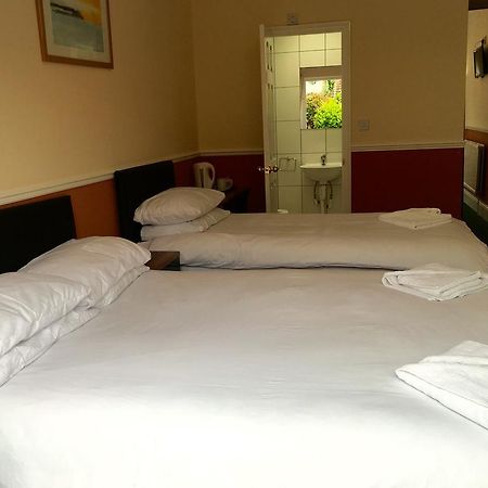 Southend Guest House - Close To Beach, Train Station & Southend Airport Luaran gambar